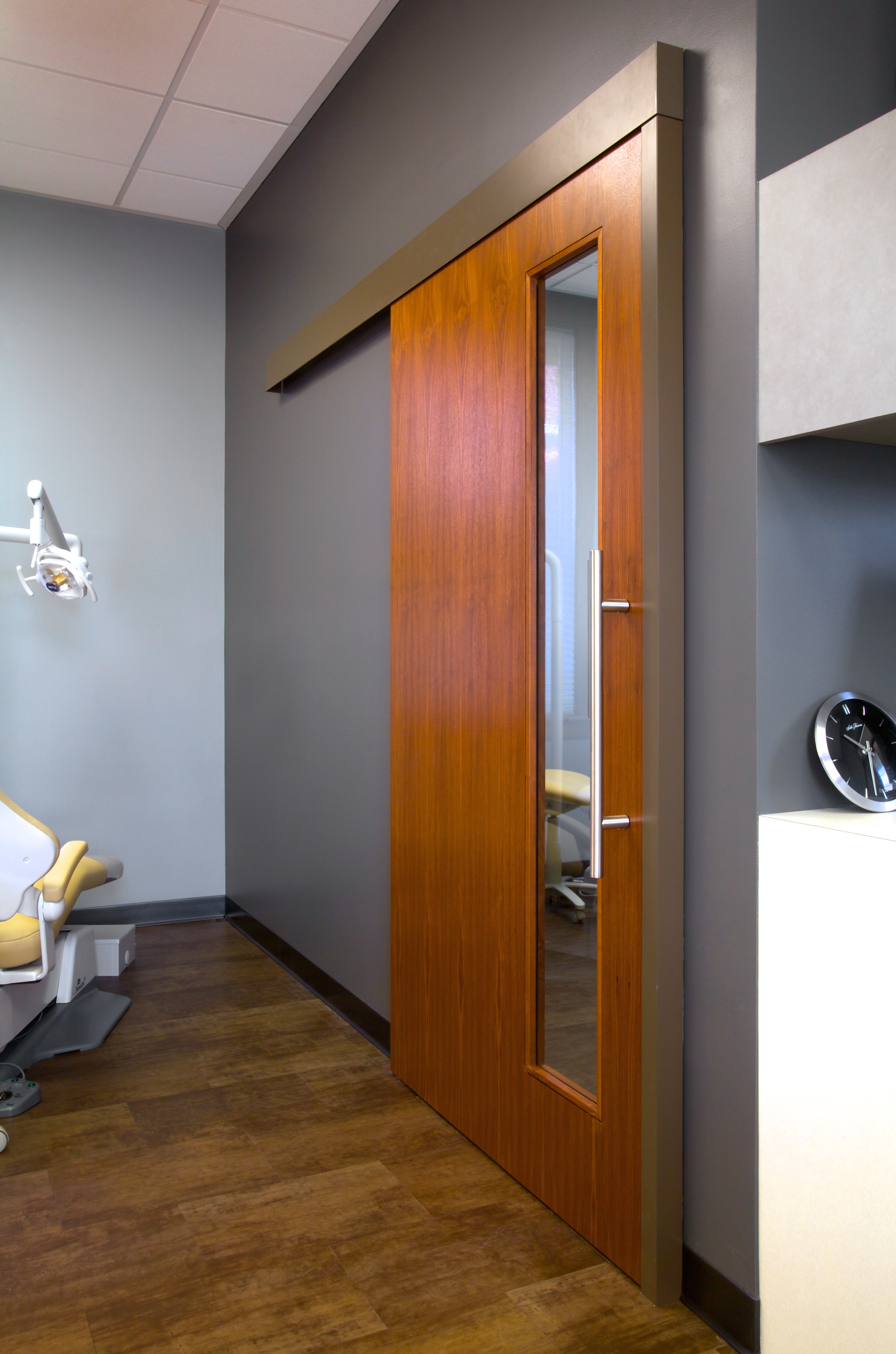 Aurora Barn Doors Exam Room Sliding Larsono Brien Pressroom Aurora Barn Doors Exam Room Sliding