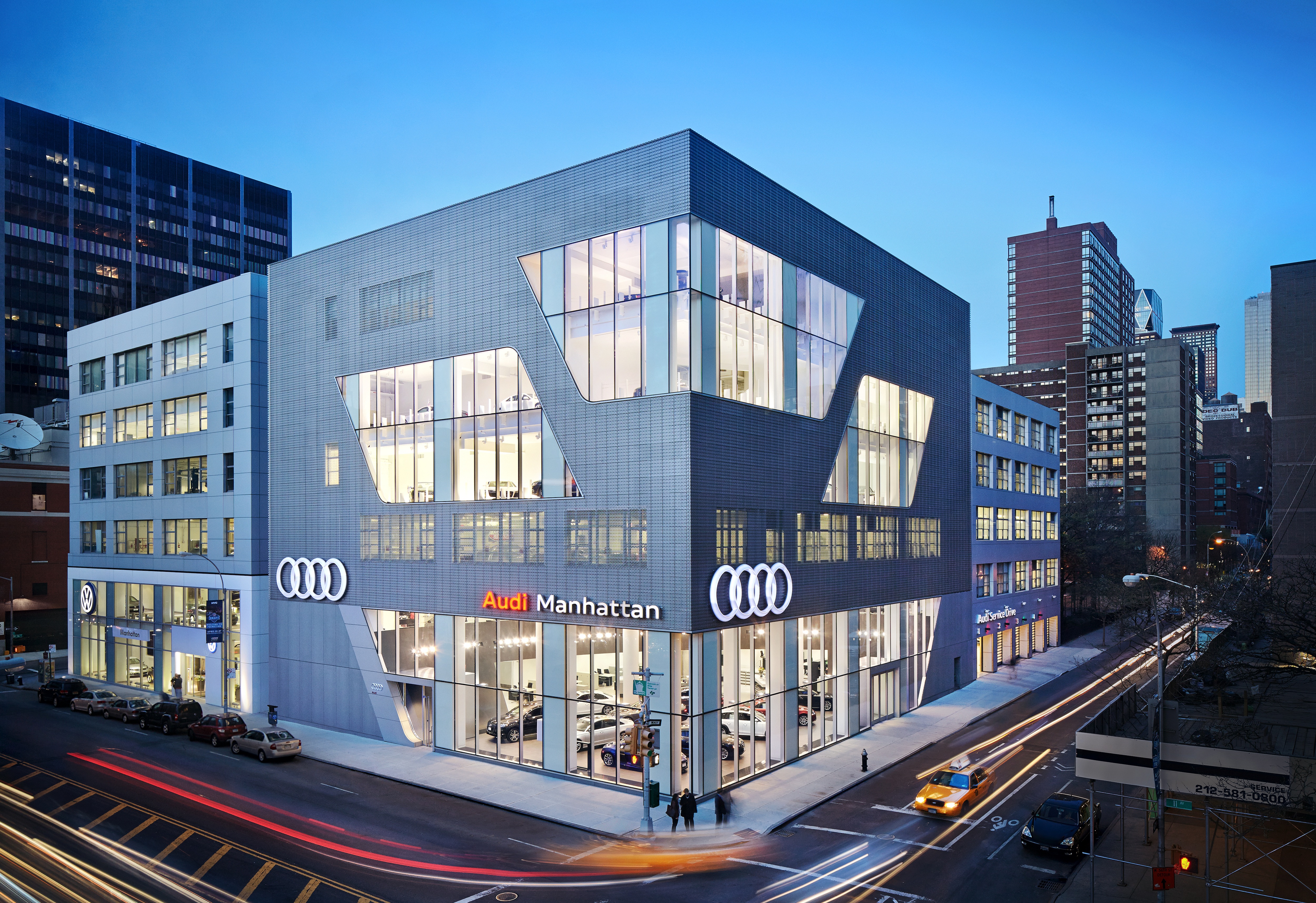 New York Luxury Car Dealership New York Luxury Car Dealership